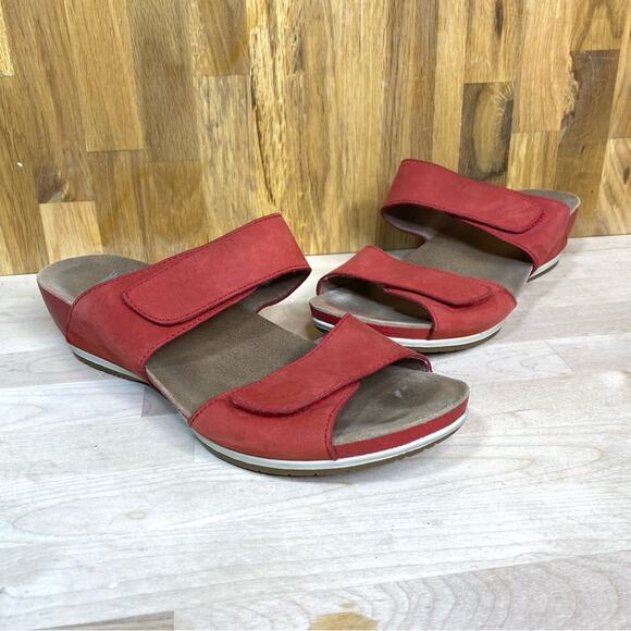 Dansko Vienna Tomato Milled Nubuck Two Strap Mini Wedge Slide Sandal 39 - Picture 1 of 9